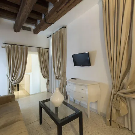 Campiello 3* ונציה